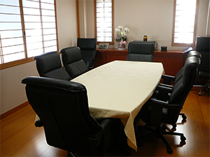ご相談室。法事控え室としてもご利用いただけます